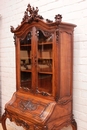 Louis XV style Bedroom in Walnut, France 19th century