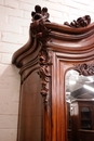 Louis XV style Bedroom in Walnut, France 19th century