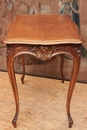 Louis XV style Desk table in Walnut, France 19th century