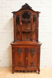 Walnut Louis XV display cabinet