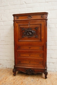 Walnut Louis XV Secretary desk