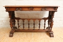 Renaissance style Desk table in Walnut, France 19th century